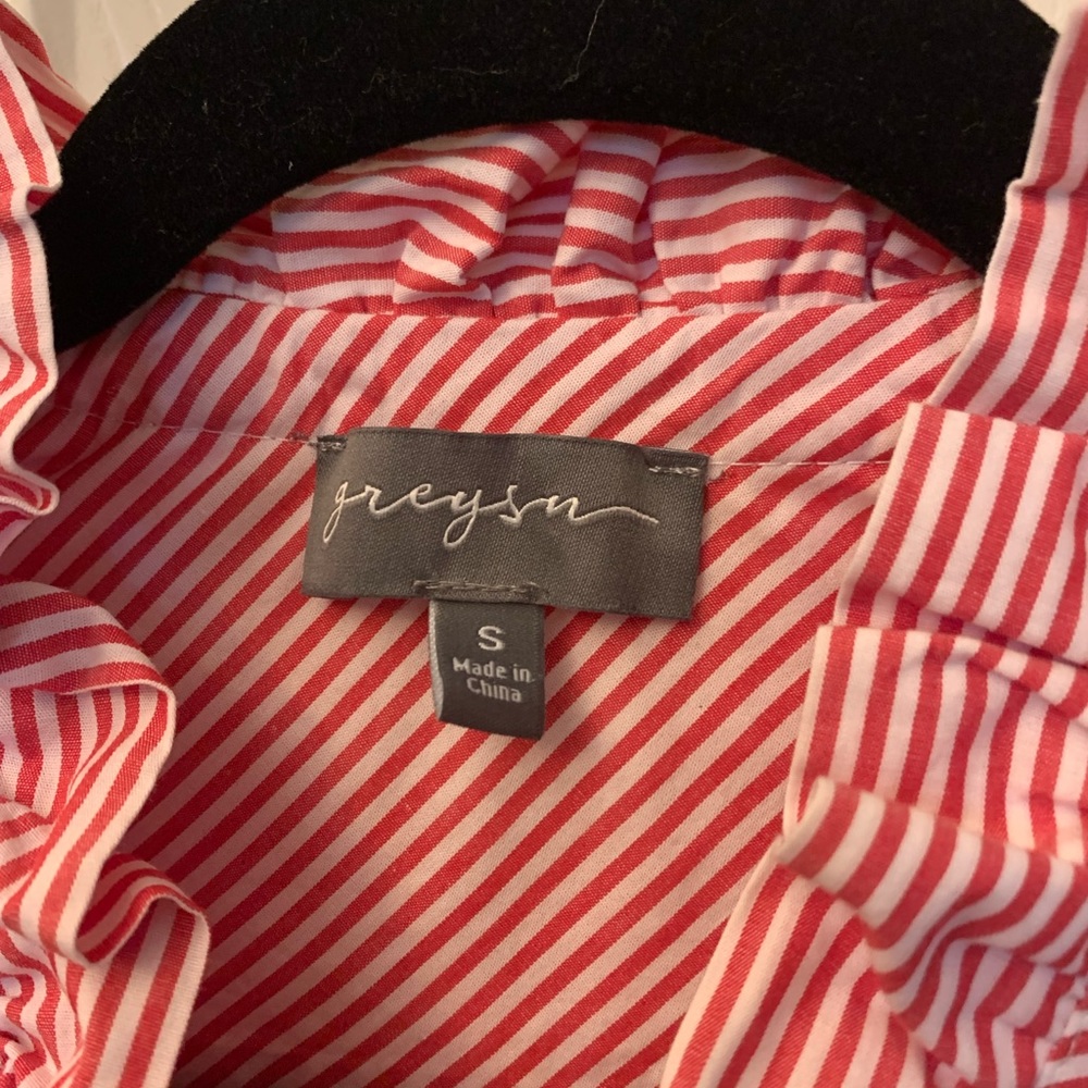 Stripe & Ruffle Pull-Over - Picture 2 of 10